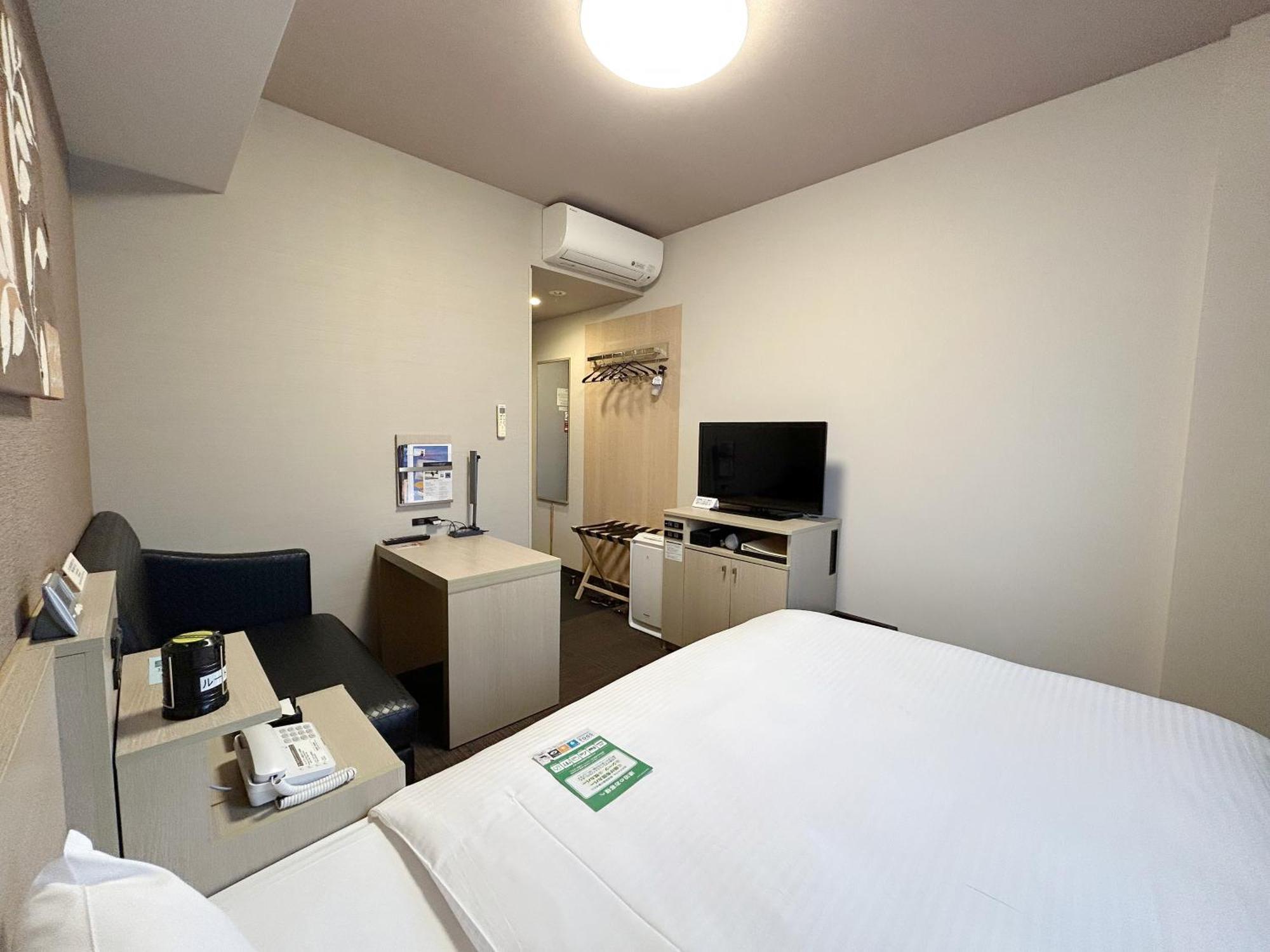 Hotel Route-Inn Sabae -Kokudou 8 Gou- Exteriör bild