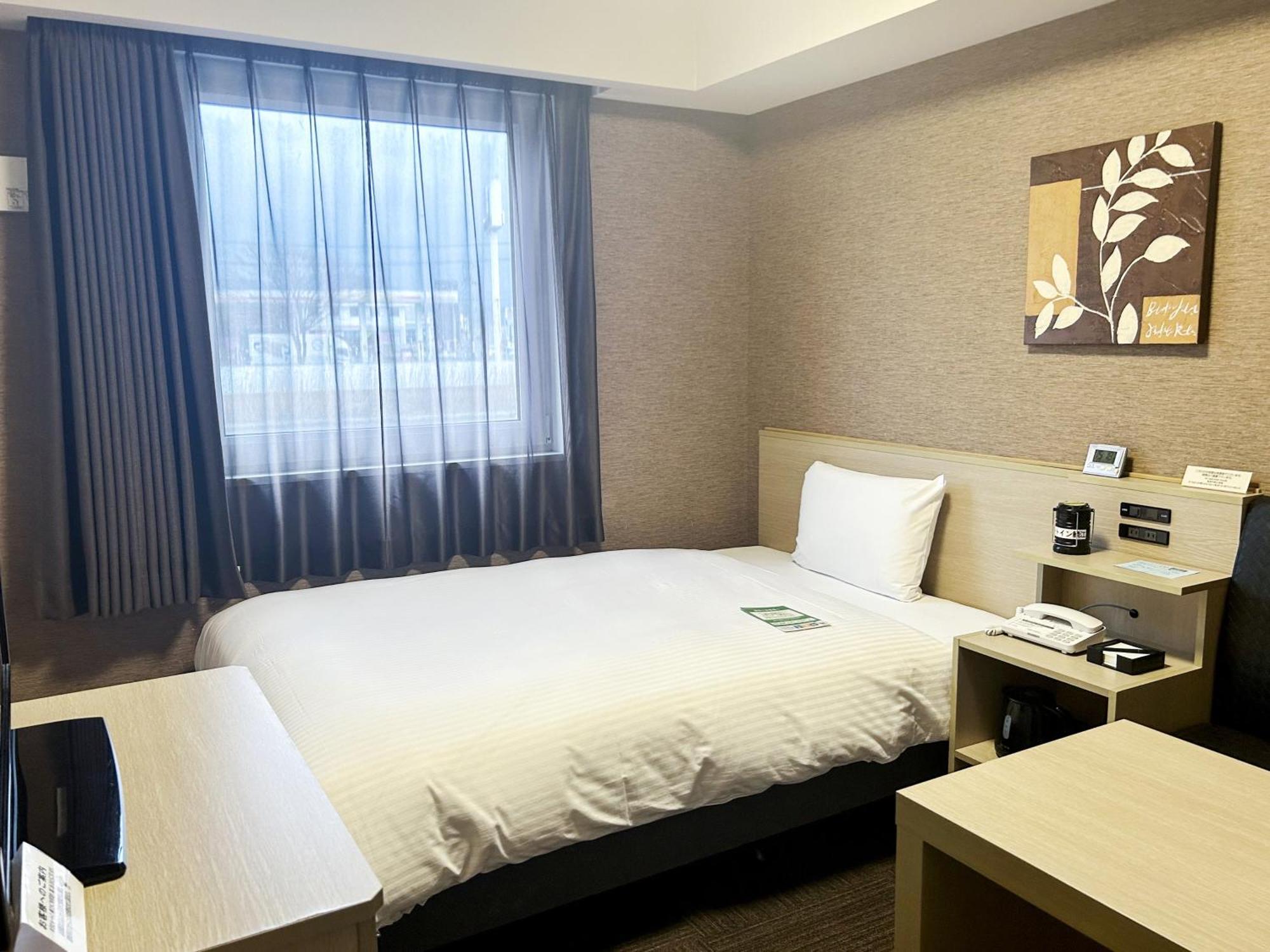 Hotel Route-Inn Sabae -Kokudou 8 Gou- Exteriör bild